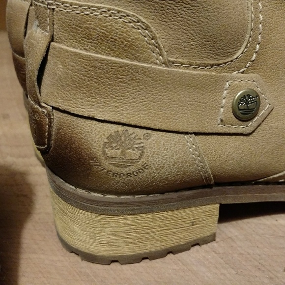 TIMBERLINE WATERPROOF BOOTS - Picture 2 of 5